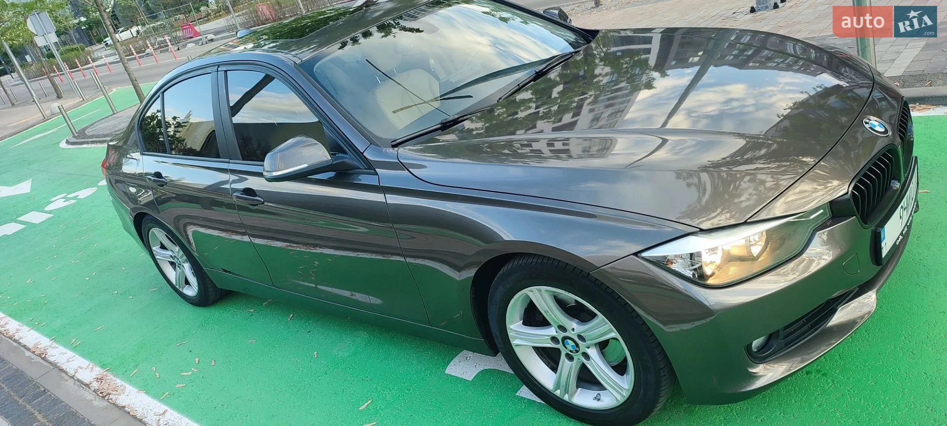 Bmw 3 серія 2013 VIN WBA3C1G50DNR48528 фото оголошення 4 з 27