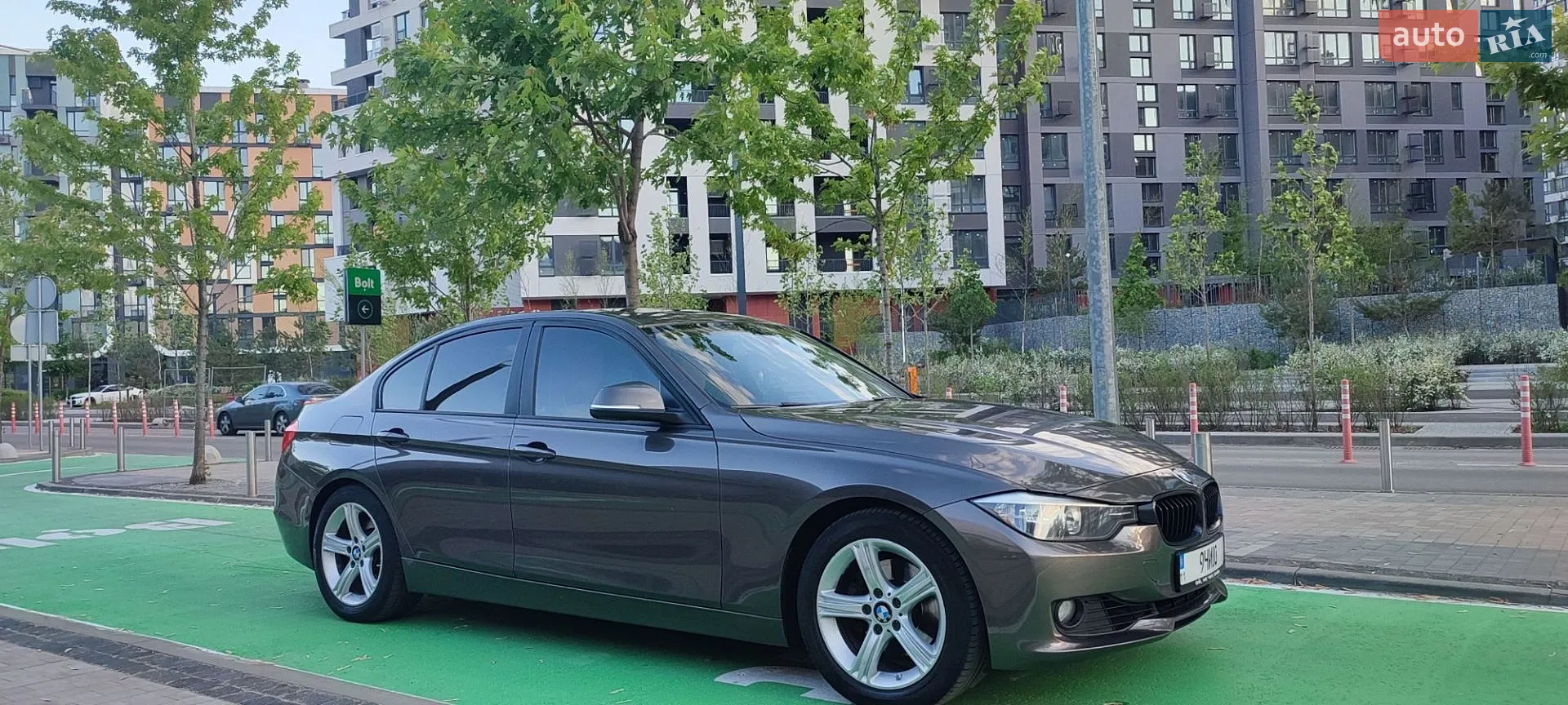 Bmw 3 серія 2013 VIN WBA3C1G50DNR48528 фото оголошення 26 з 27