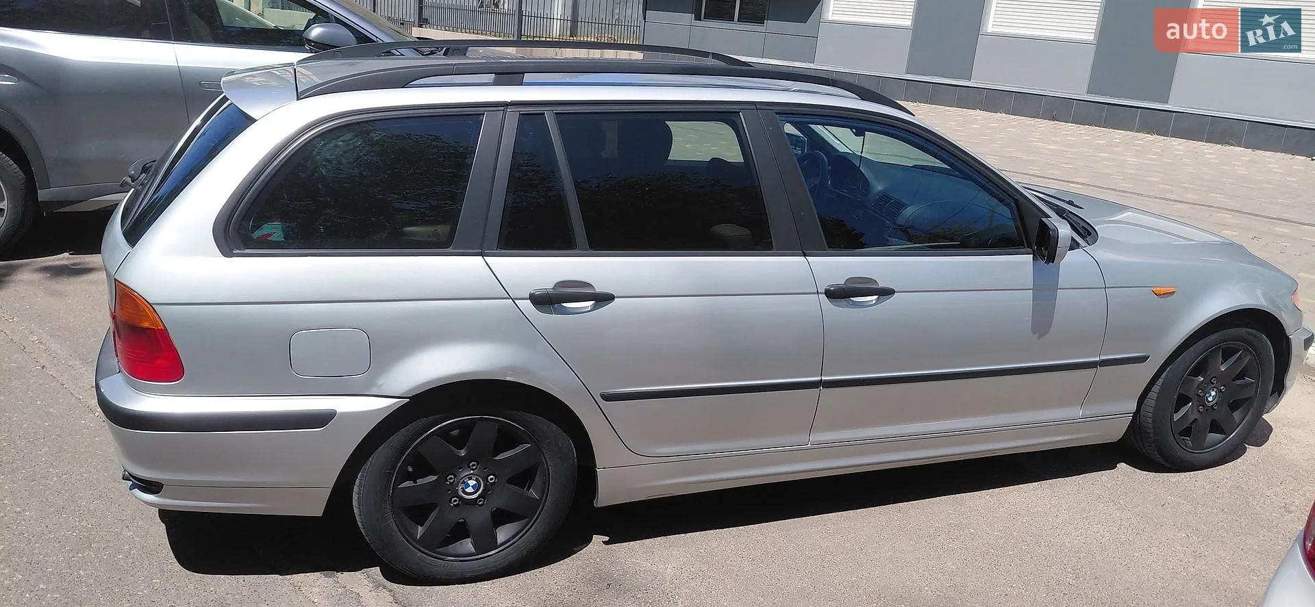 BMW 3 Series 2002 VIN WBAAP710X0PJ45347 фото оголошення 3 з 24