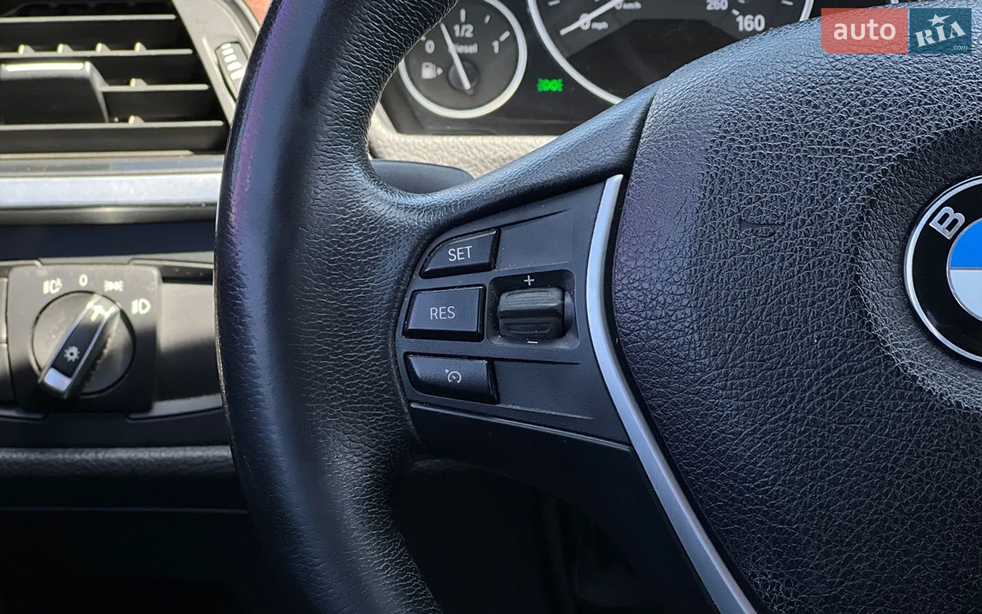 2013 BMW 3er - мініатюра 11