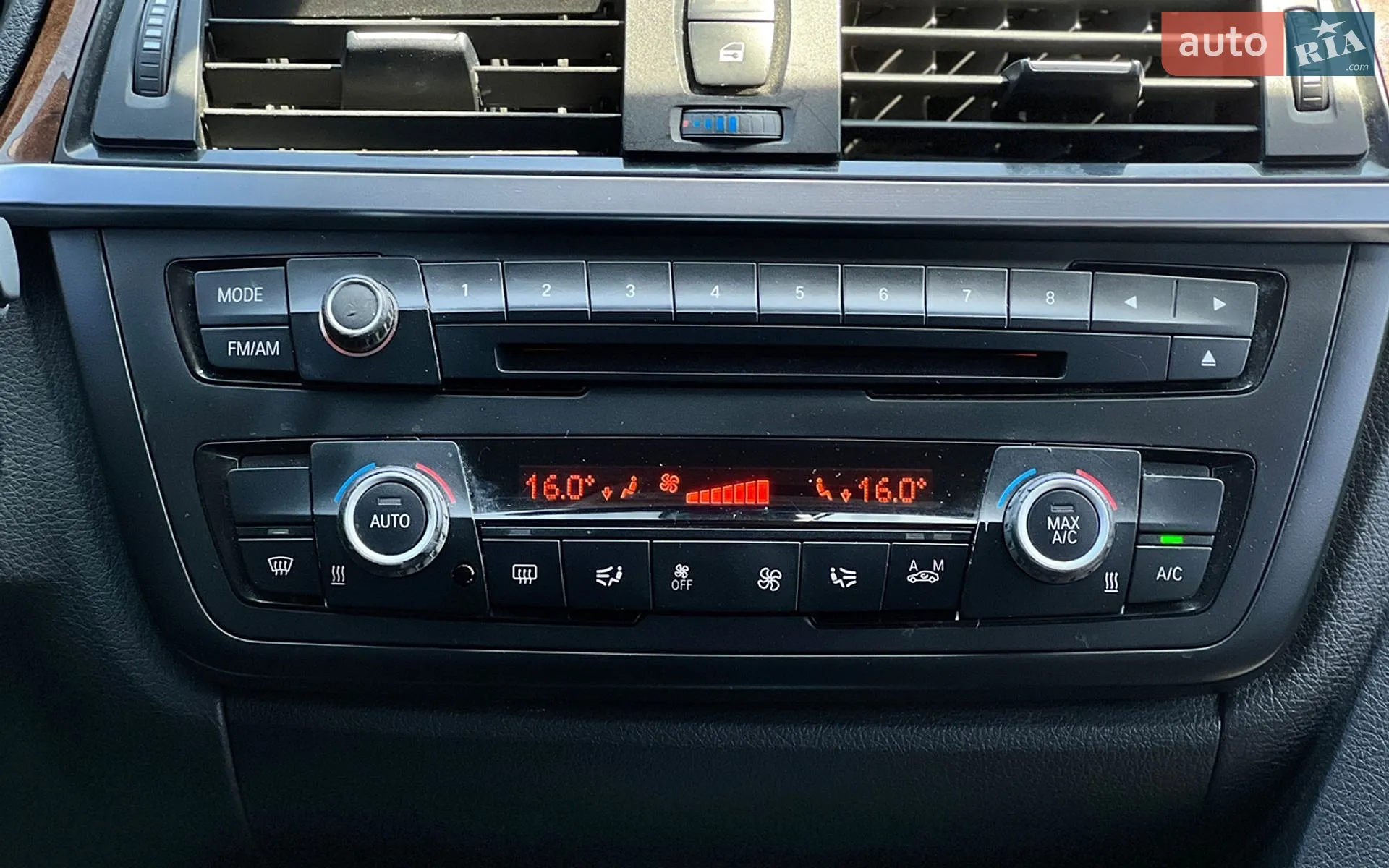 2013 BMW 3er - мініатюра 16
