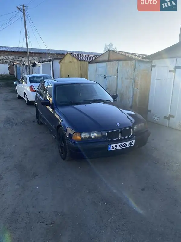 BMW 3 Series 1996