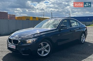 Седан BMW 3 Series 2015 в Виннице