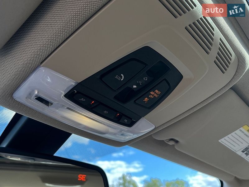 Седан BMW 3 Series 2015 в Виннице