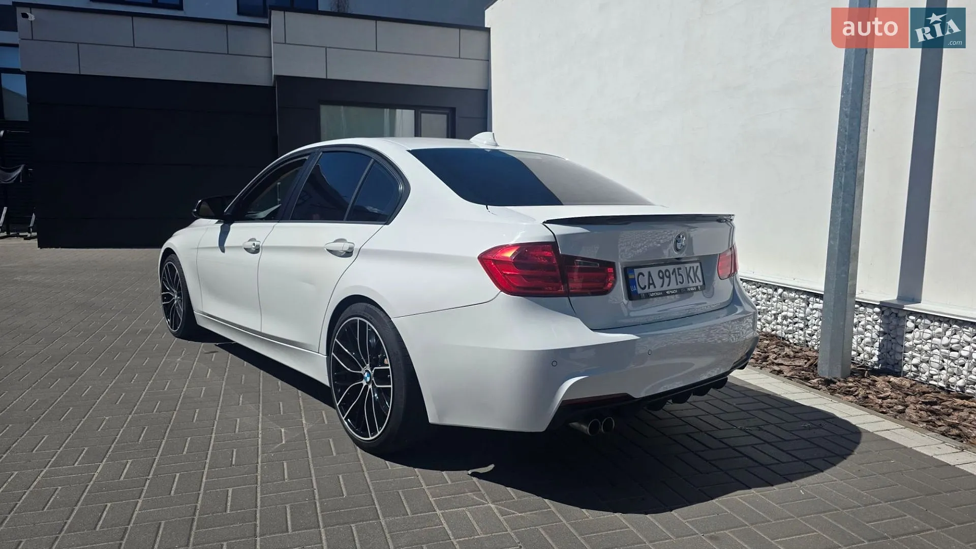 2015 BMW 3er - мініатюра 2
