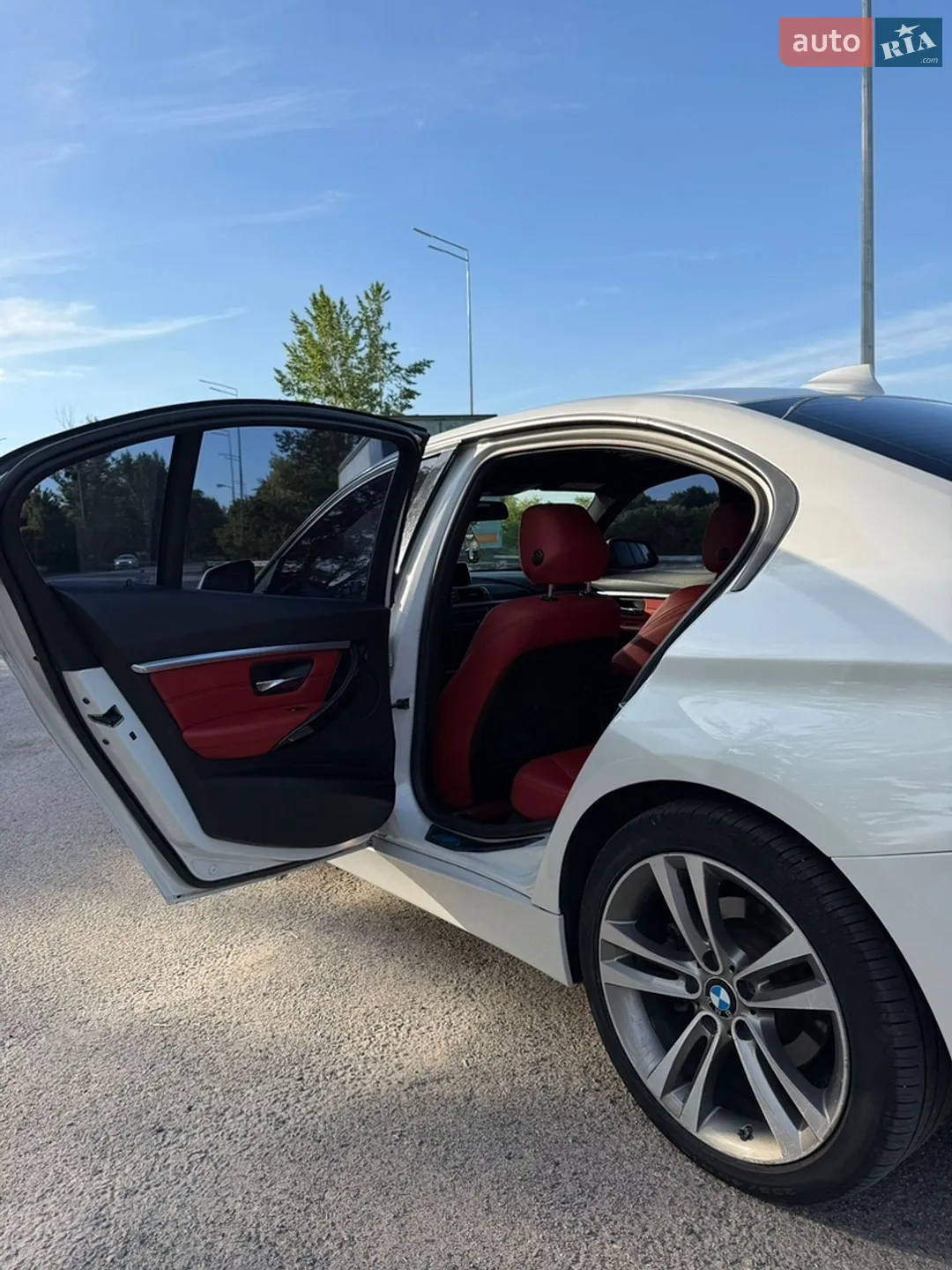 2016 BMW 3er - мініатюра 10