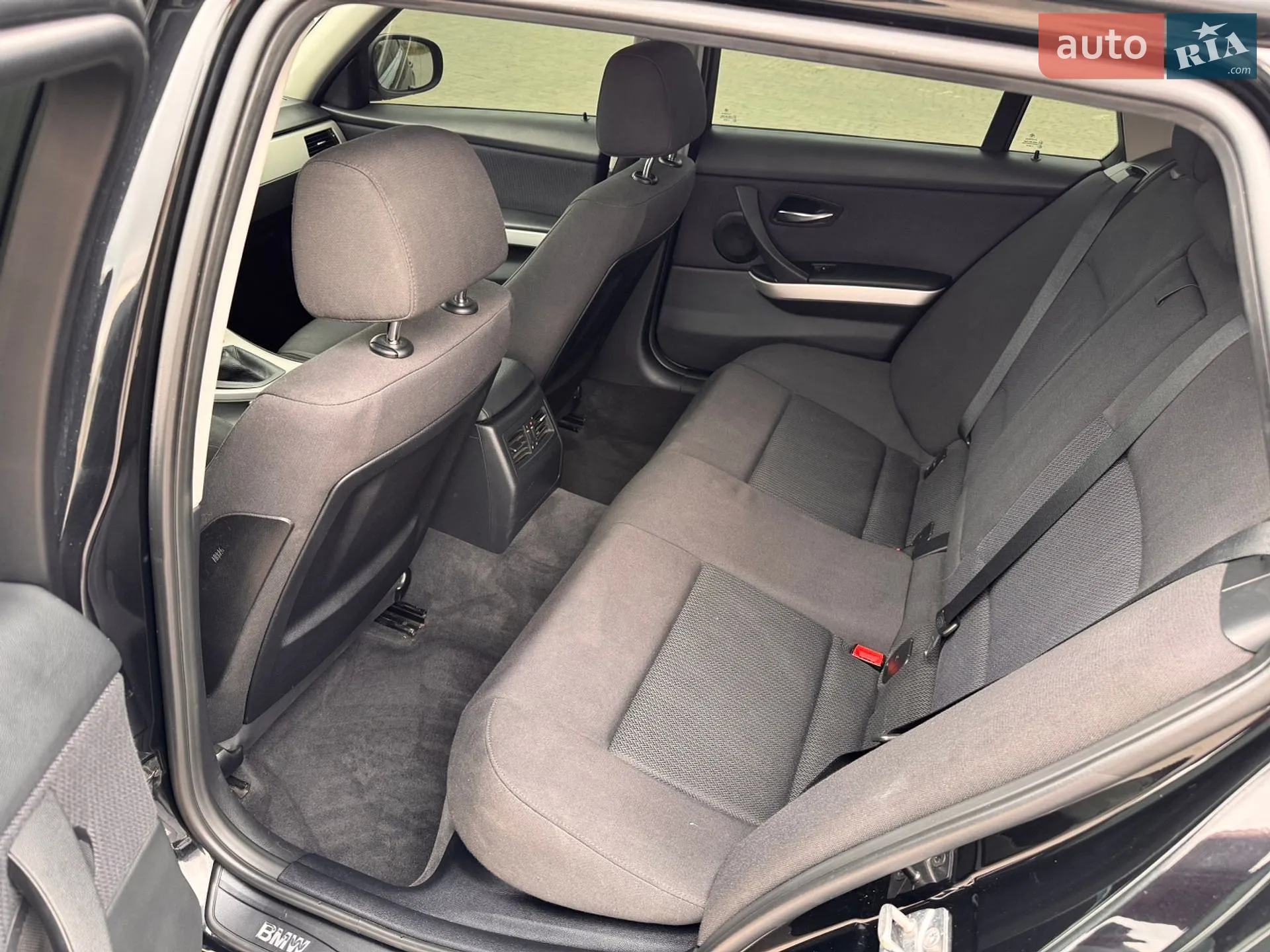 2010 BMW 3er - мініатюра 14