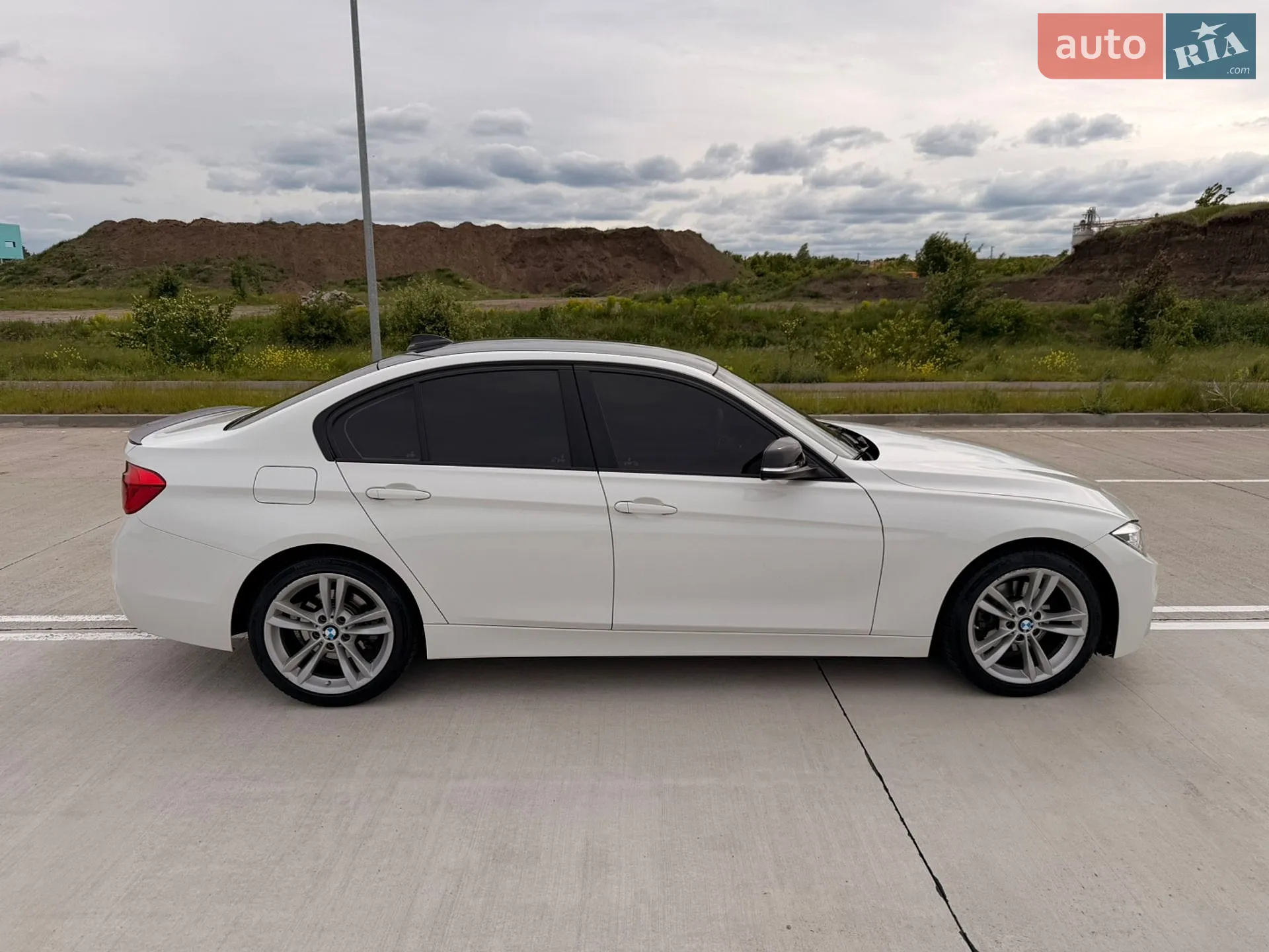 2017 BMW 3er - мініатюра 19