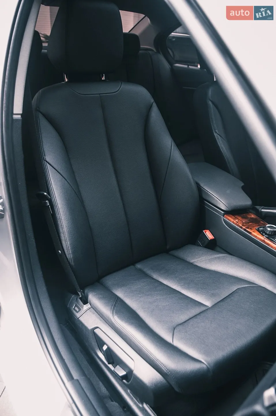 2013 BMW 3er - мініатюра 30