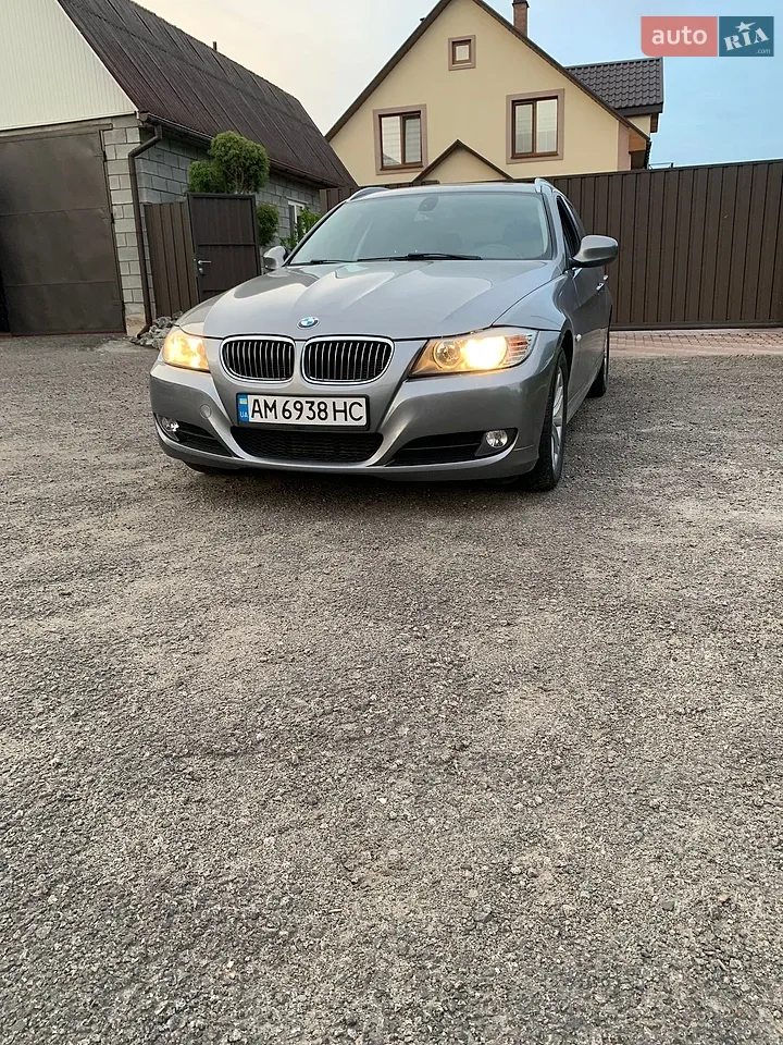 2010 BMW 3er - мініатюра 19