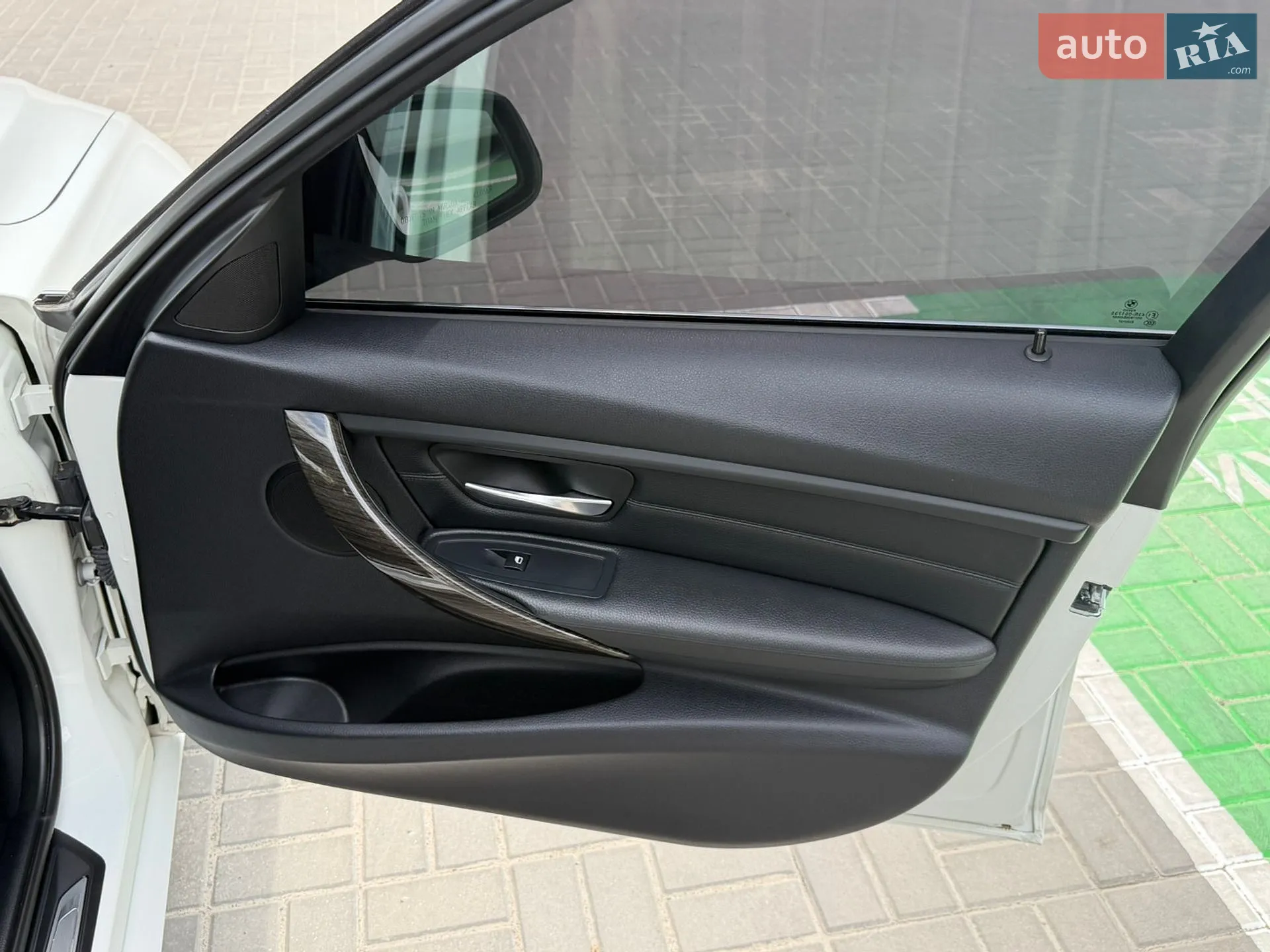 2012 BMW 3er - мініатюра 26
