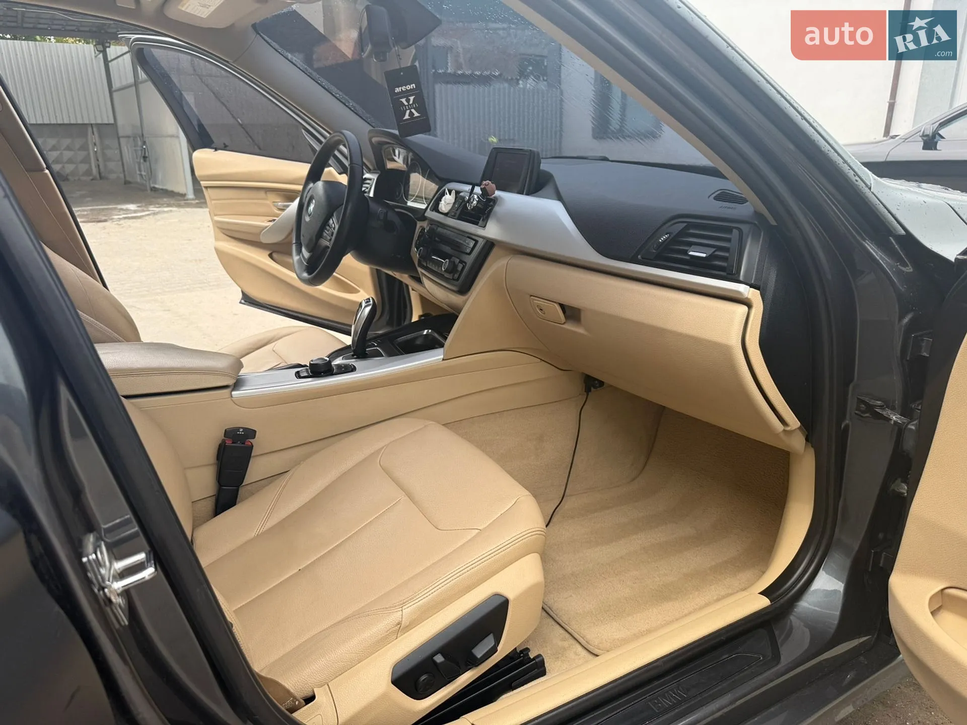 2012 BMW 3er - мініатюра 19