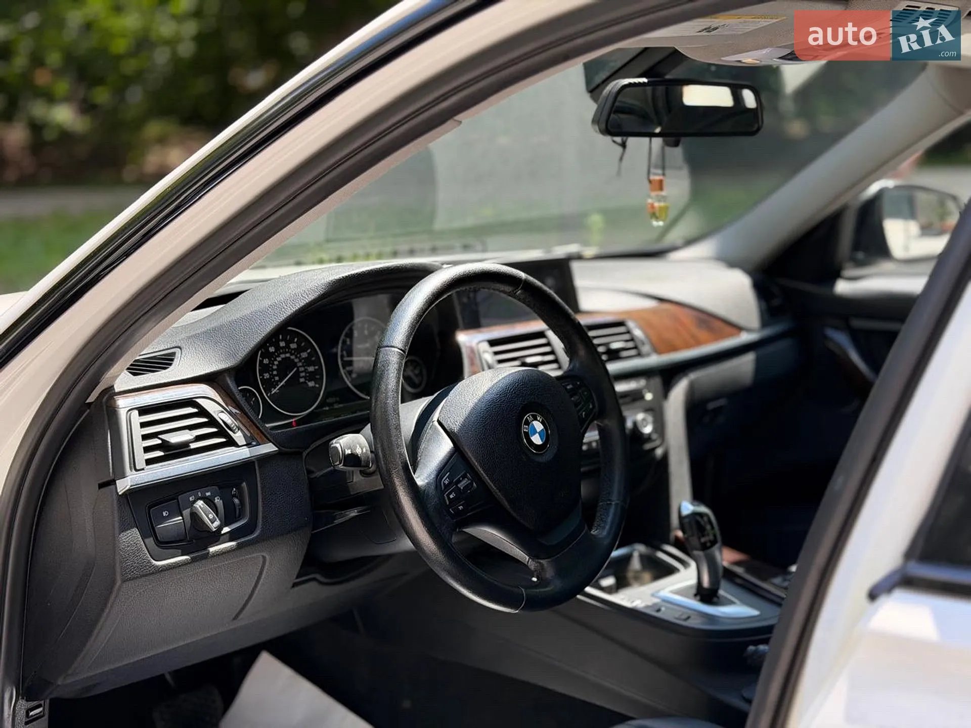 2015 BMW 3er - мініатюра 28