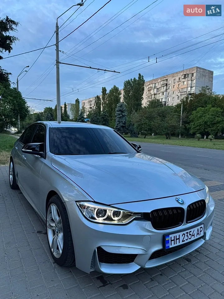 2011 BMW 3er - мініатюра 9