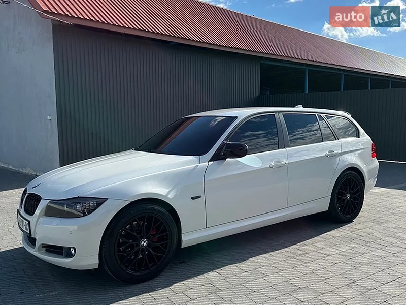 BMW 3 Series 2011 VIN WBAUT31020F063913 фото оголошення 29 з 63