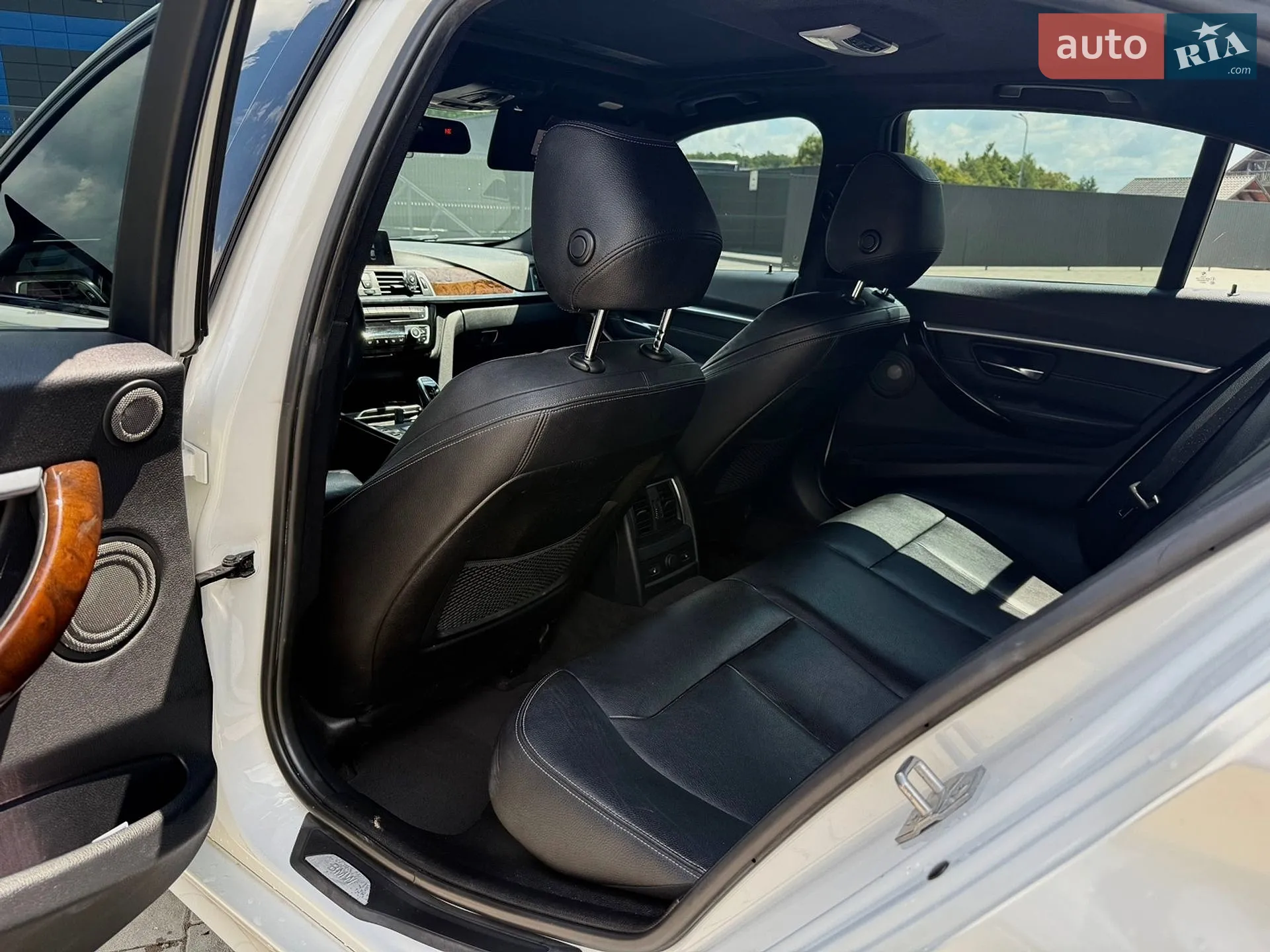 2015 BMW 3er - мініатюра 16