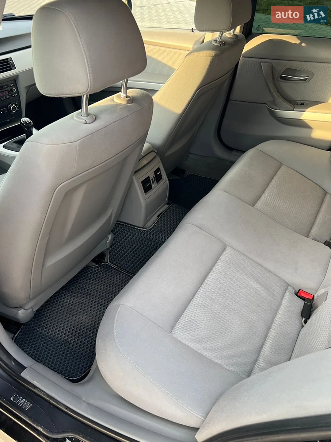 2010 BMW 3er - мініатюра 8
