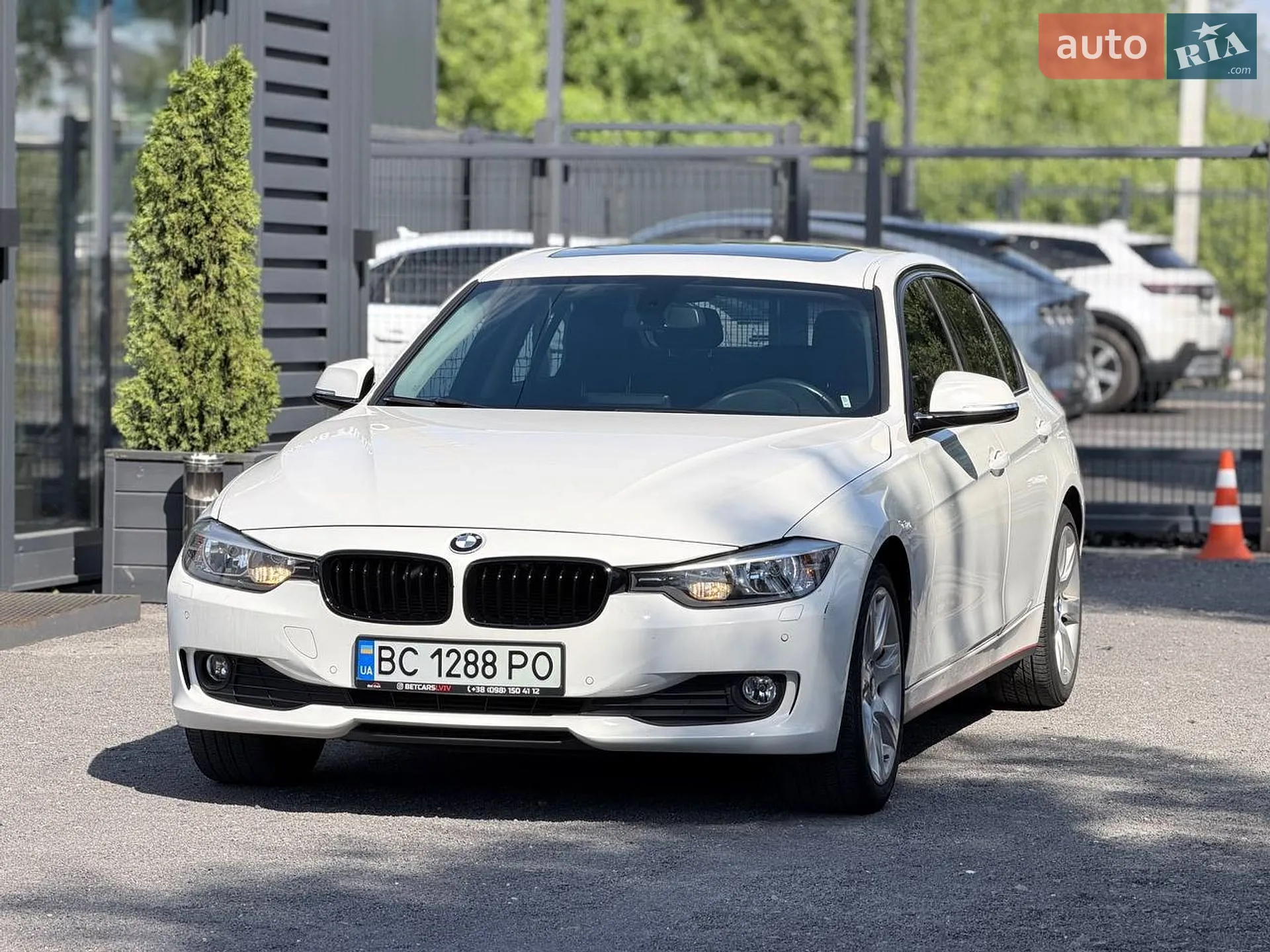 2015 BMW 3er - мініатюра 2