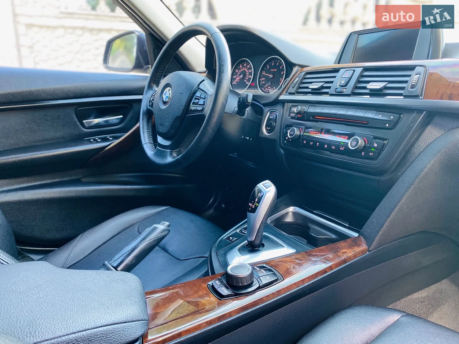 2015 BMW 3er - мініатюра 2