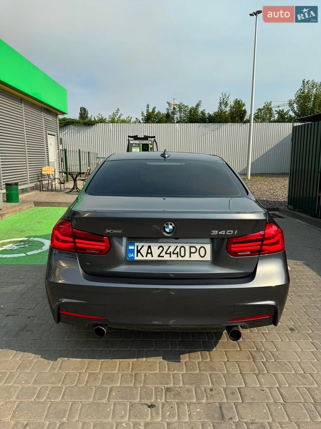 BMW 3 Series 2017 VIN WBA8B7G33HNU37816 фото оголошення 13 з 34
