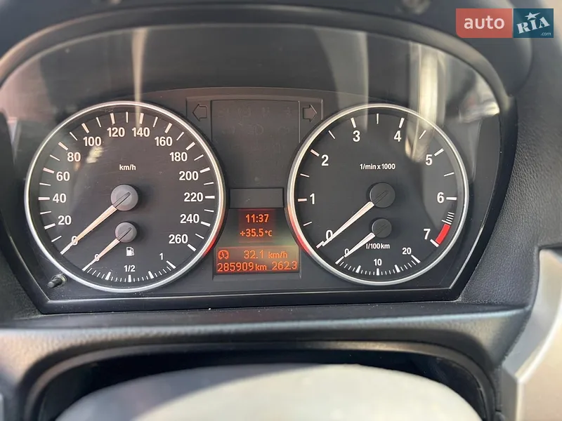 BMW 3 Series 2006 VIN WBAVA51000VA71653 фото оголошення 9 з 44