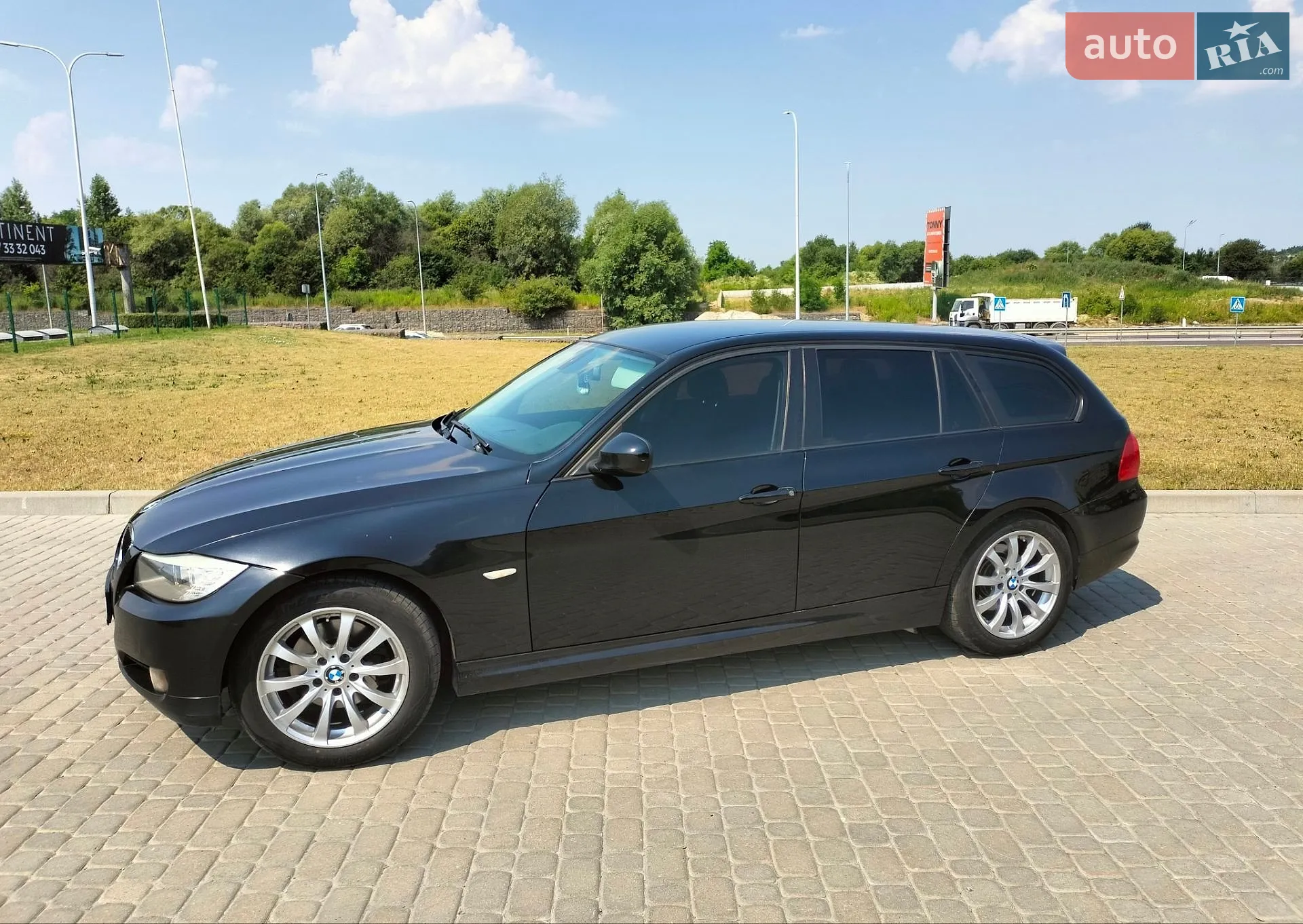 2011 BMW 3er - мініатюра 8