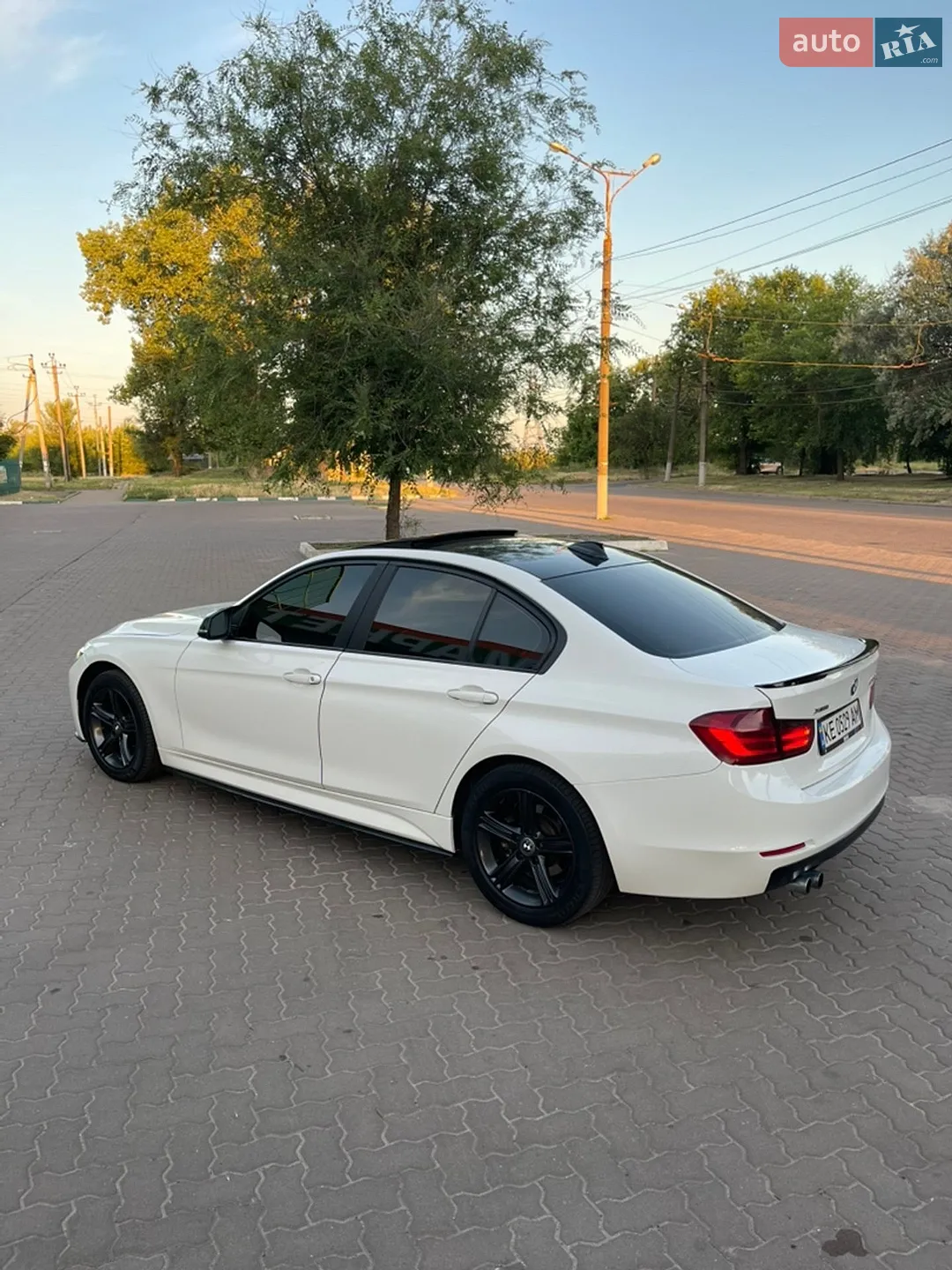 2012 BMW 3er - мініатюра 8
