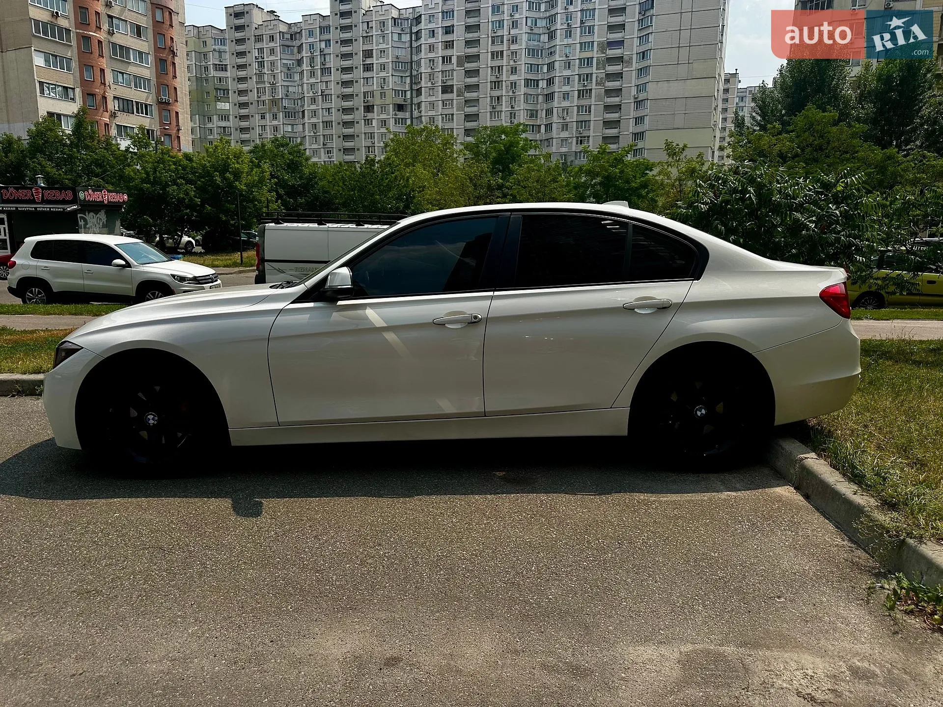 2014 BMW 3er - мініатюра 2