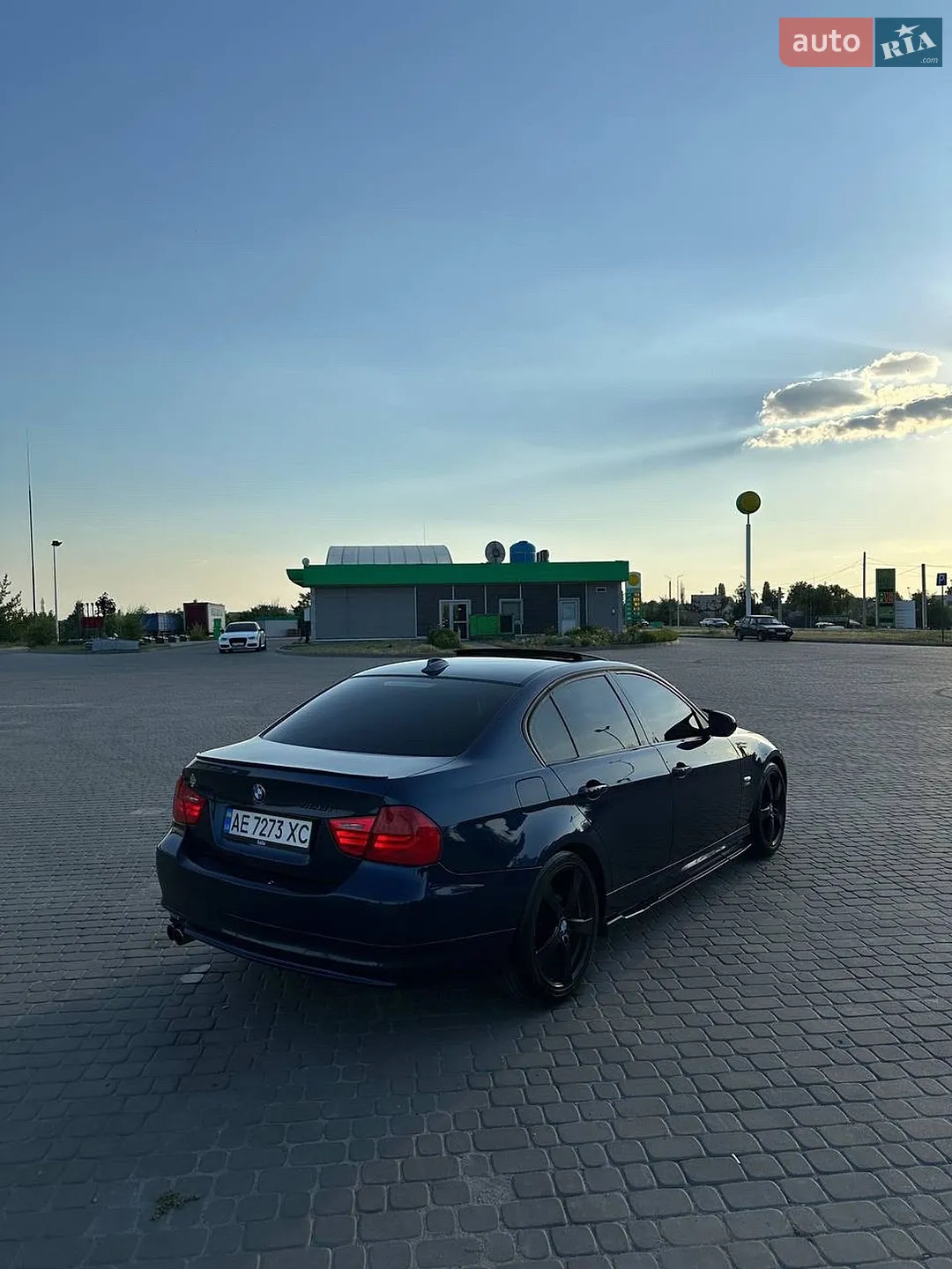 2010 BMW 3er - мініатюра 2