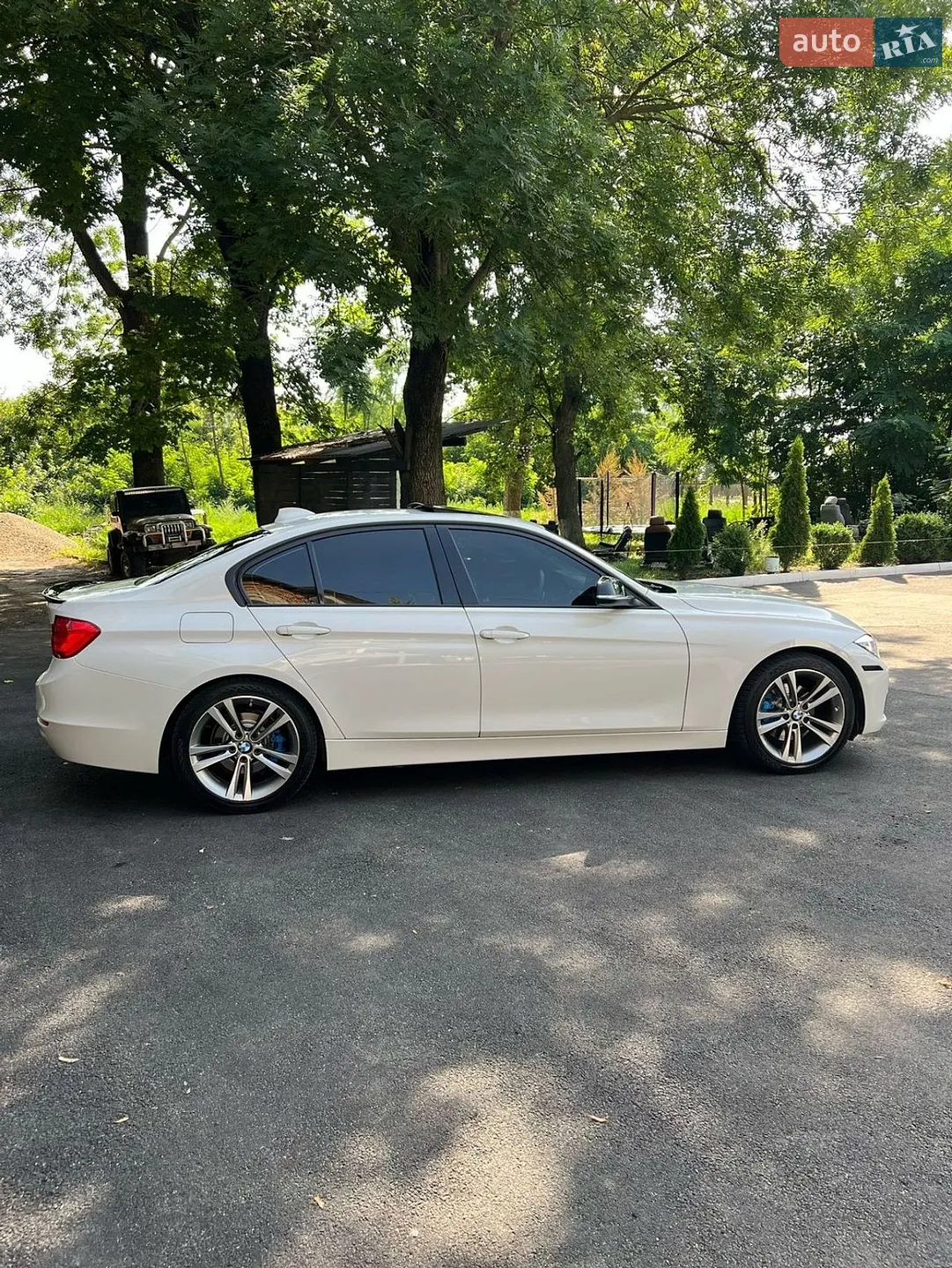 2012 BMW 3er - мініатюра 12