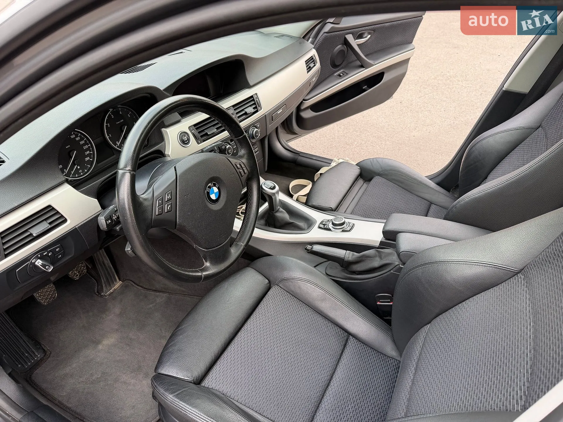 2011 BMW 3er - мініатюра 6