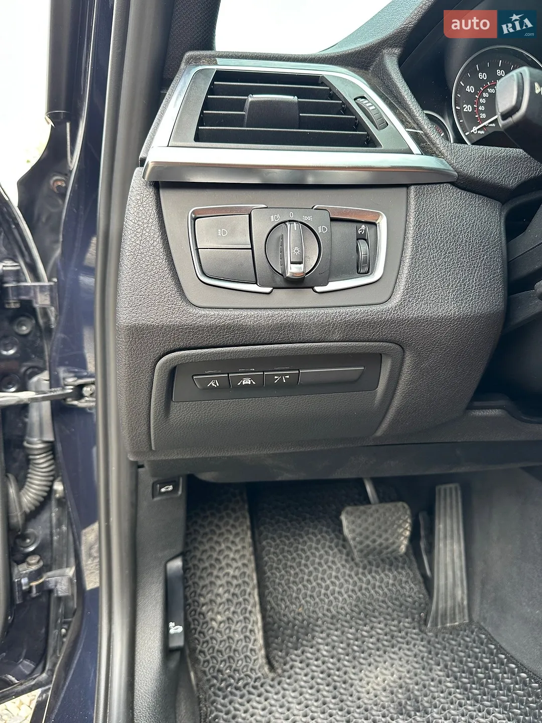 2016 BMW 3er - мініатюра 10