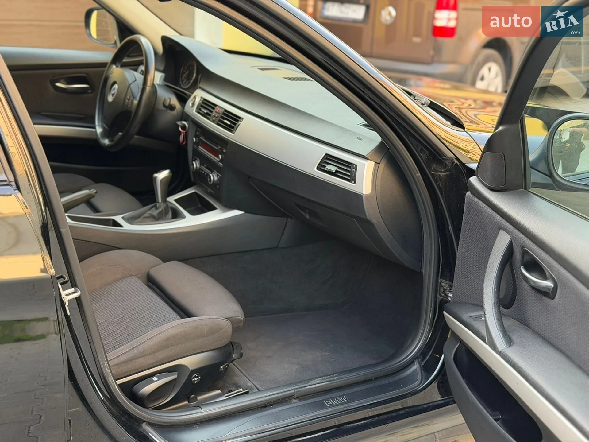 2010 BMW 3er - мініатюра 22