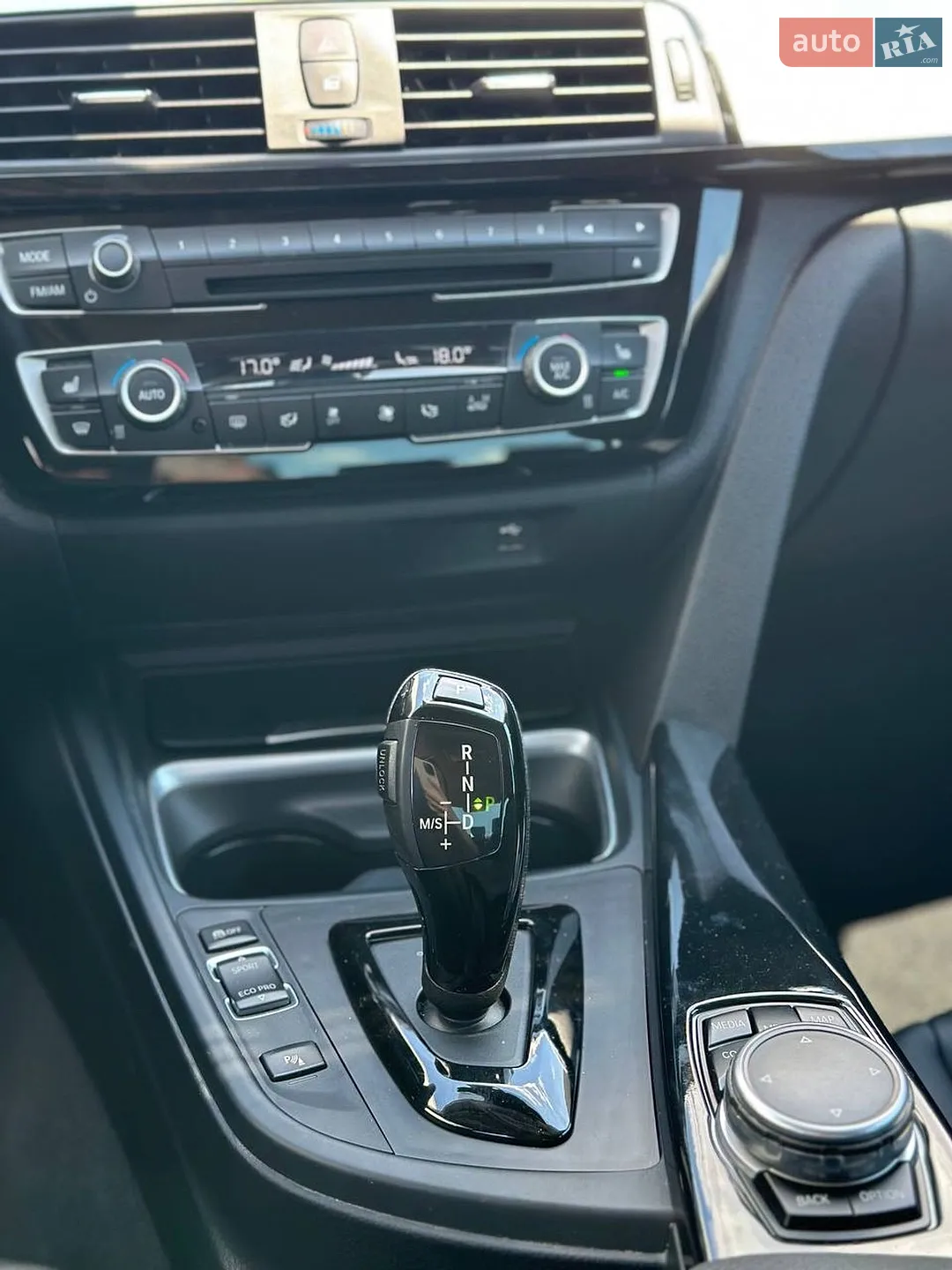 2016 BMW 3er - мініатюра 31