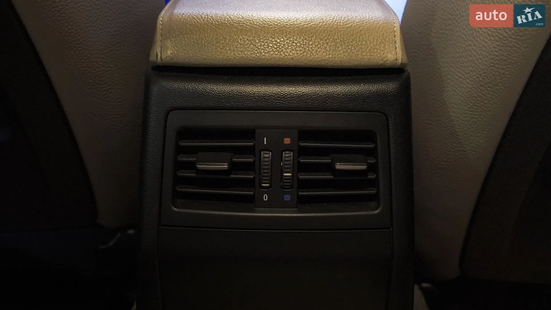 2011 BMW 3er - мініатюра 35