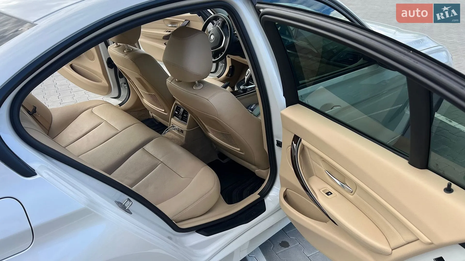 2015 BMW 3er - мініатюра 11