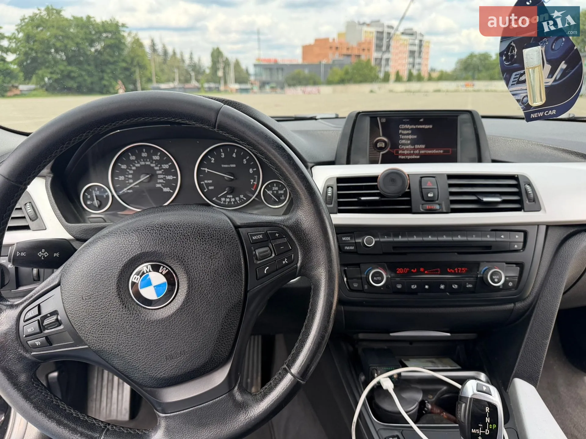 2012 BMW 3er - мініатюра 18