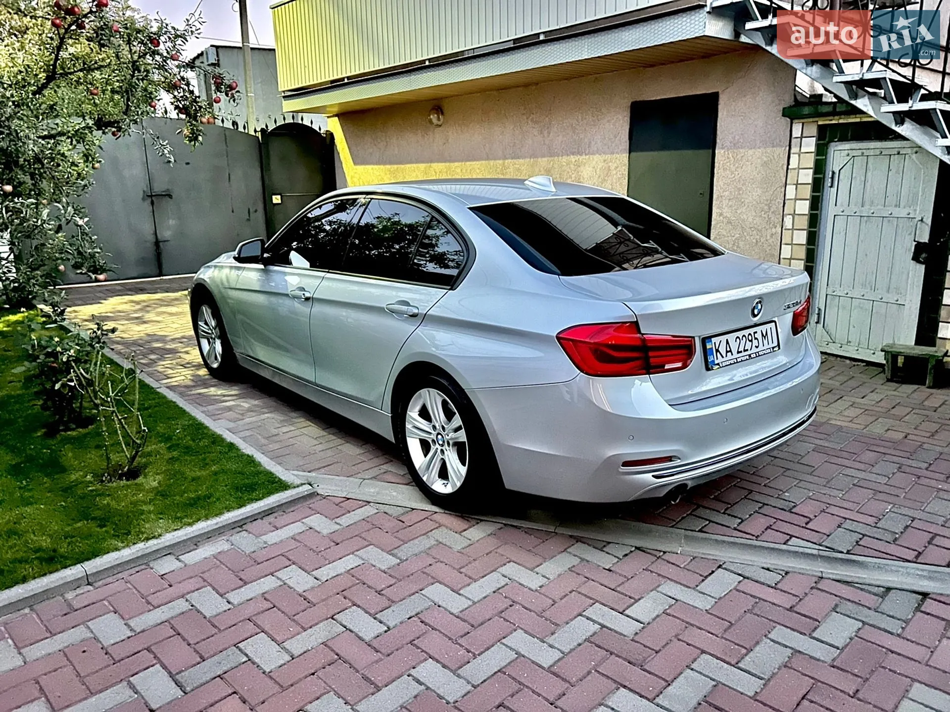2016 BMW 3er - мініатюра 16