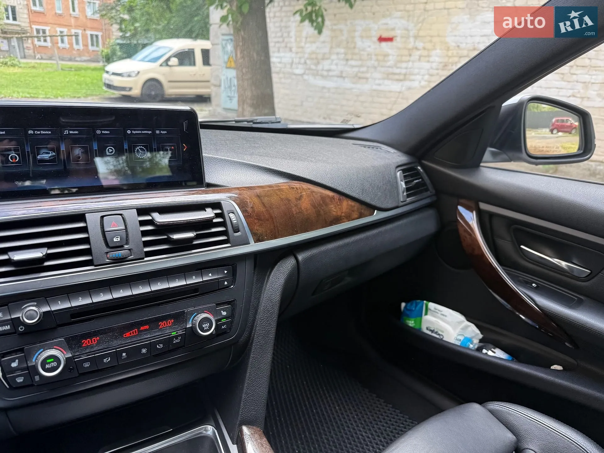 2015 BMW 3er - мініатюра 31
