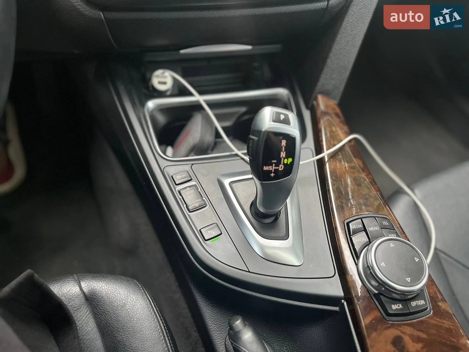2015 BMW 3er - мініатюра 16
