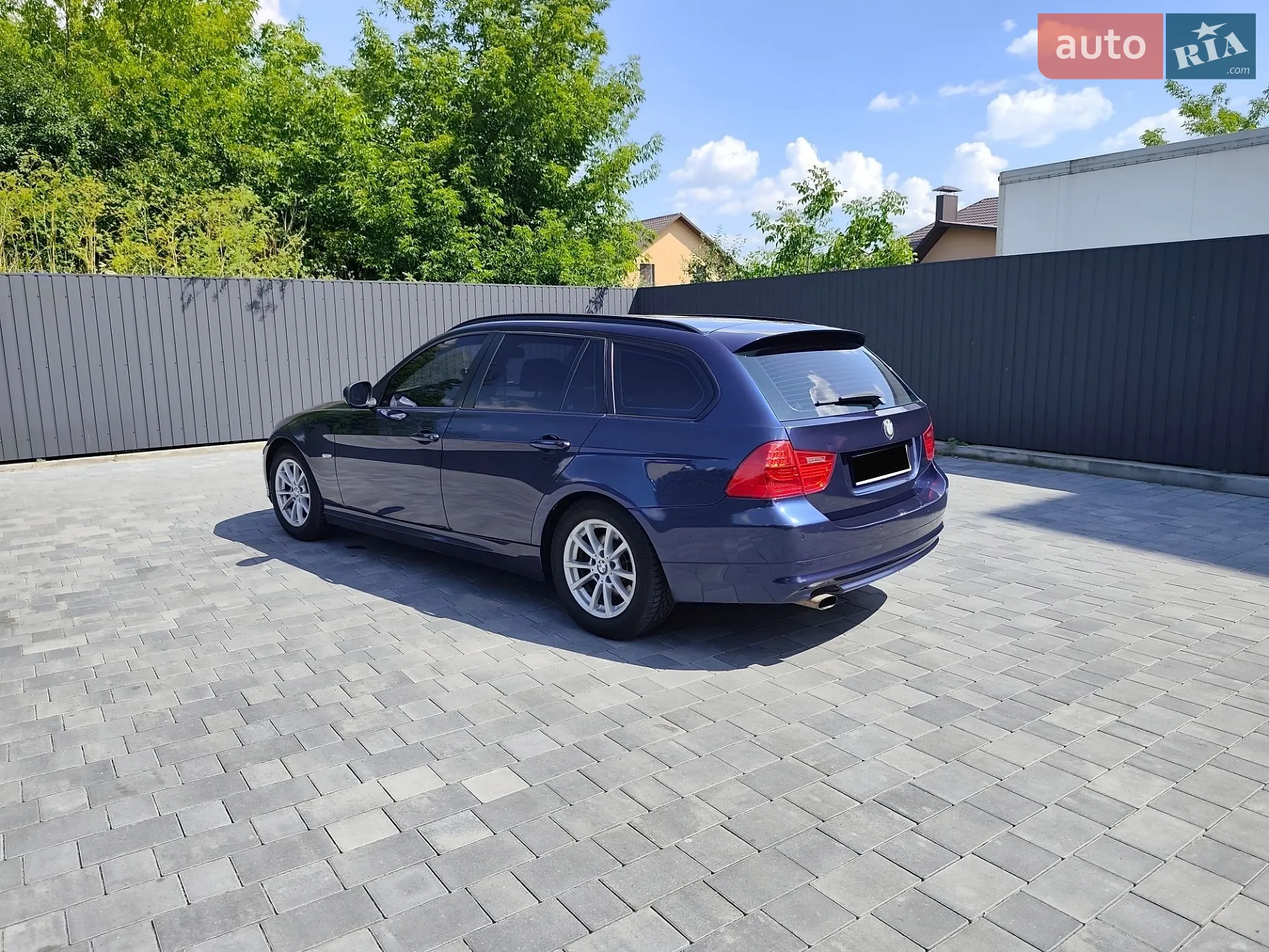 2011 BMW 3er - мініатюра 2