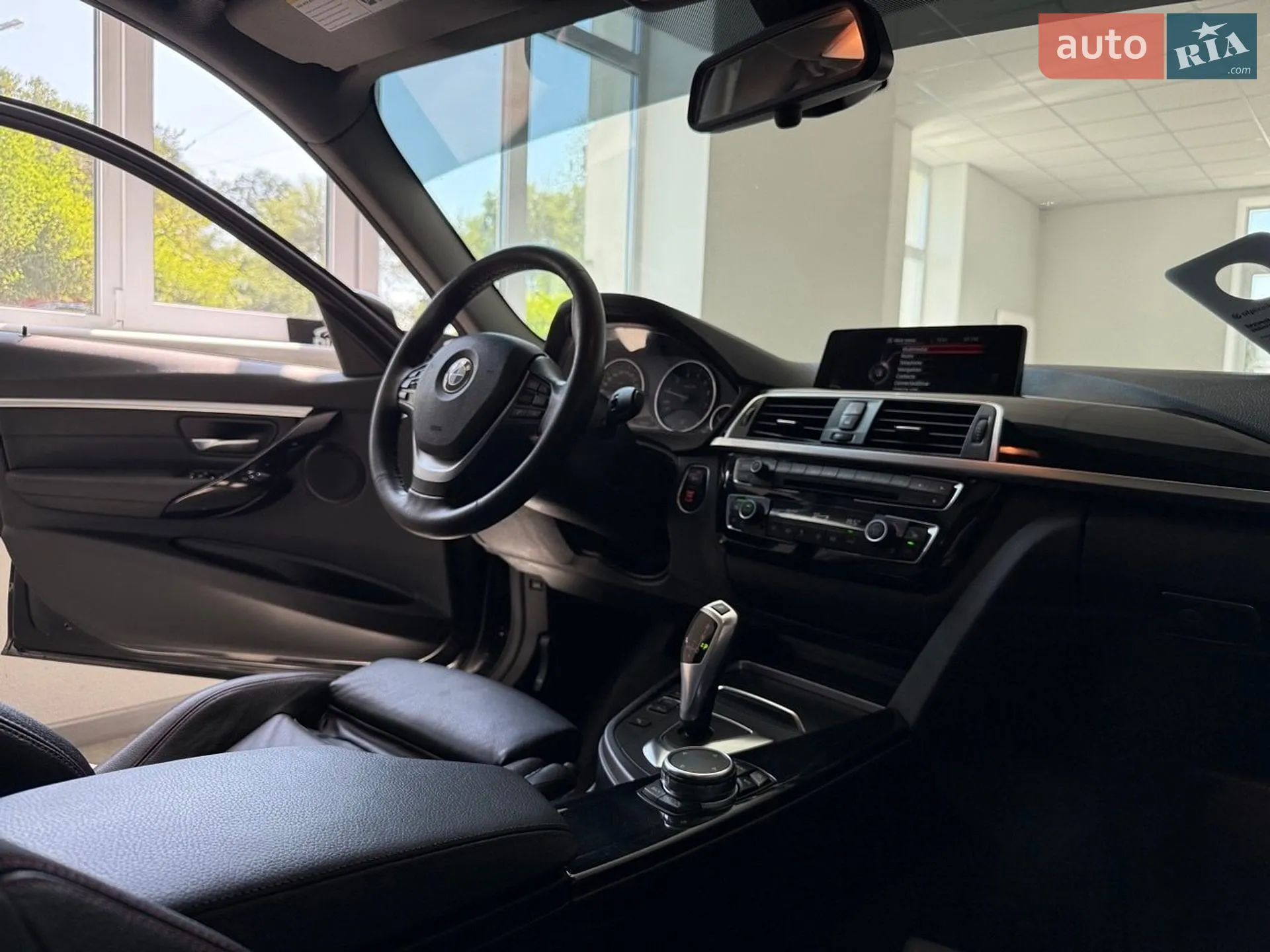 2016 BMW 3er - мініатюра 8