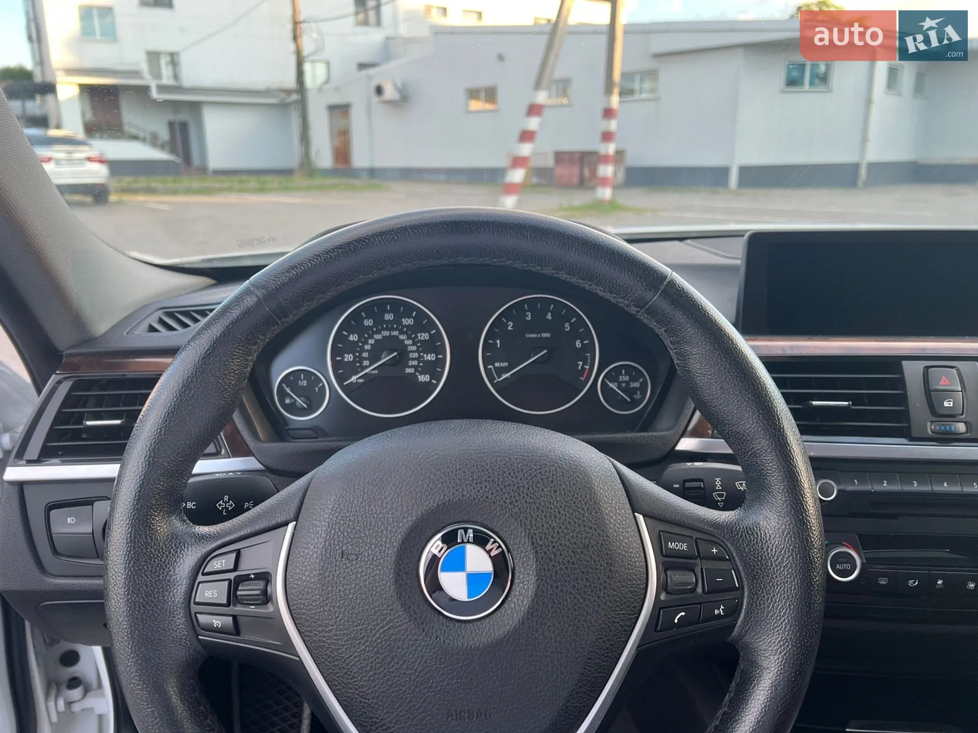 2014 BMW 3er - мініатюра 84