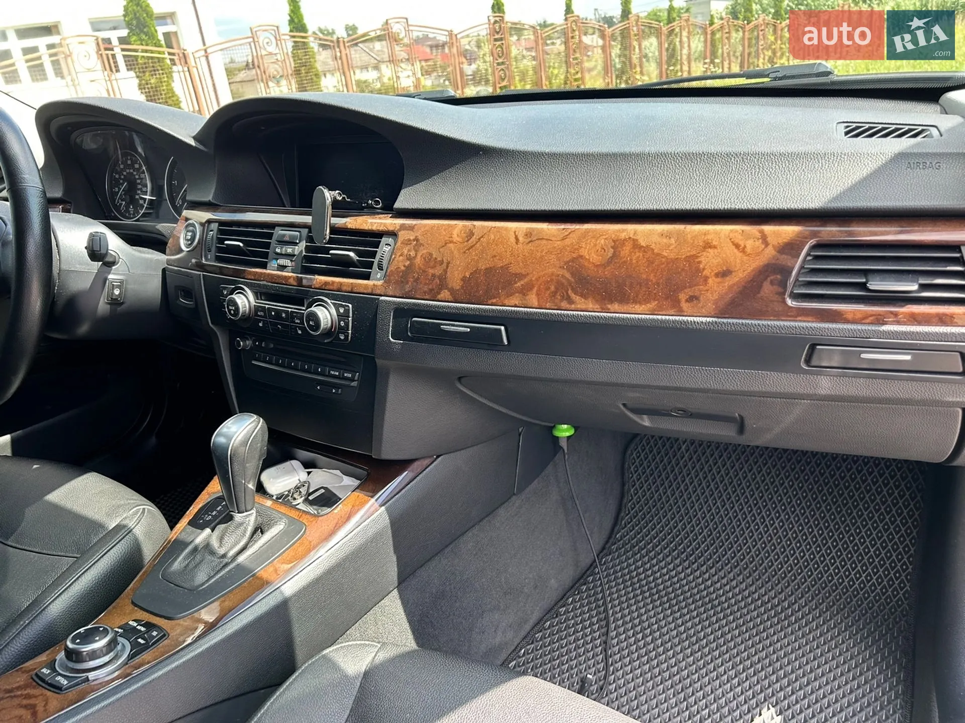 2010 BMW 3er - мініатюра 12