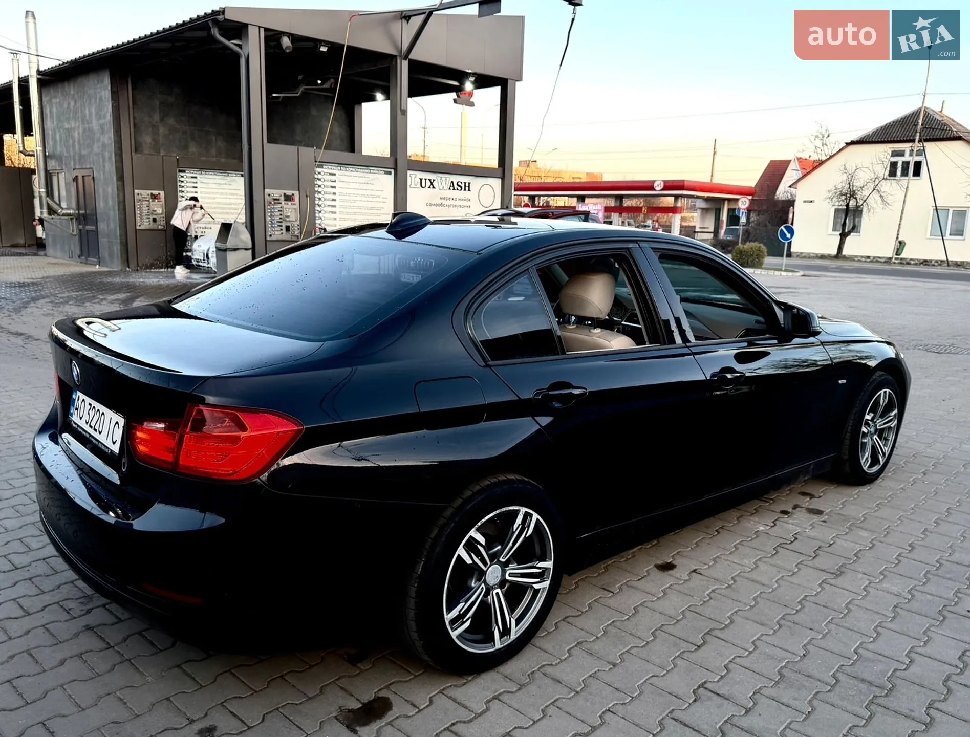 2012 BMW 3er - мініатюра 8