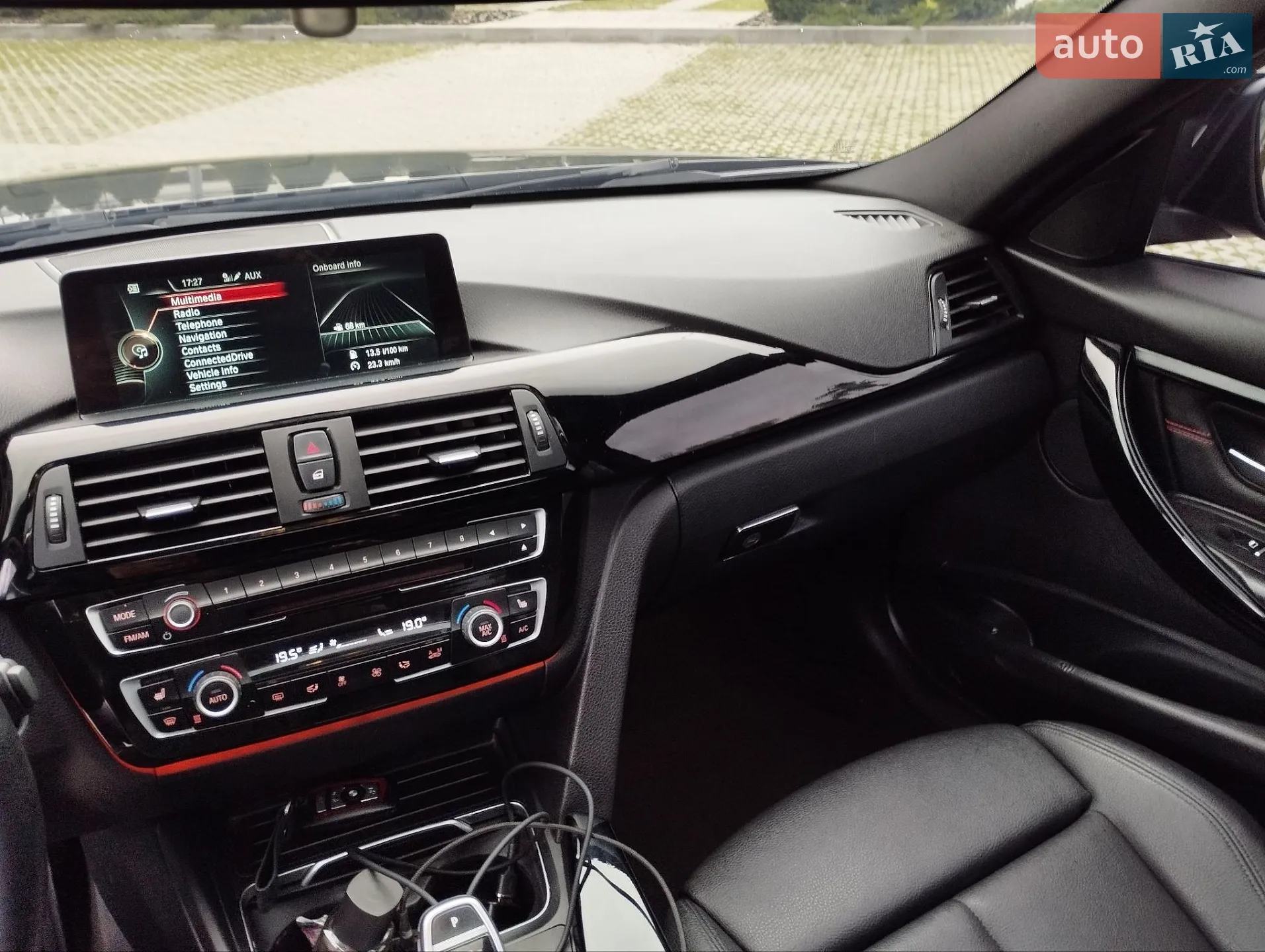 2015 BMW 3er - мініатюра 11