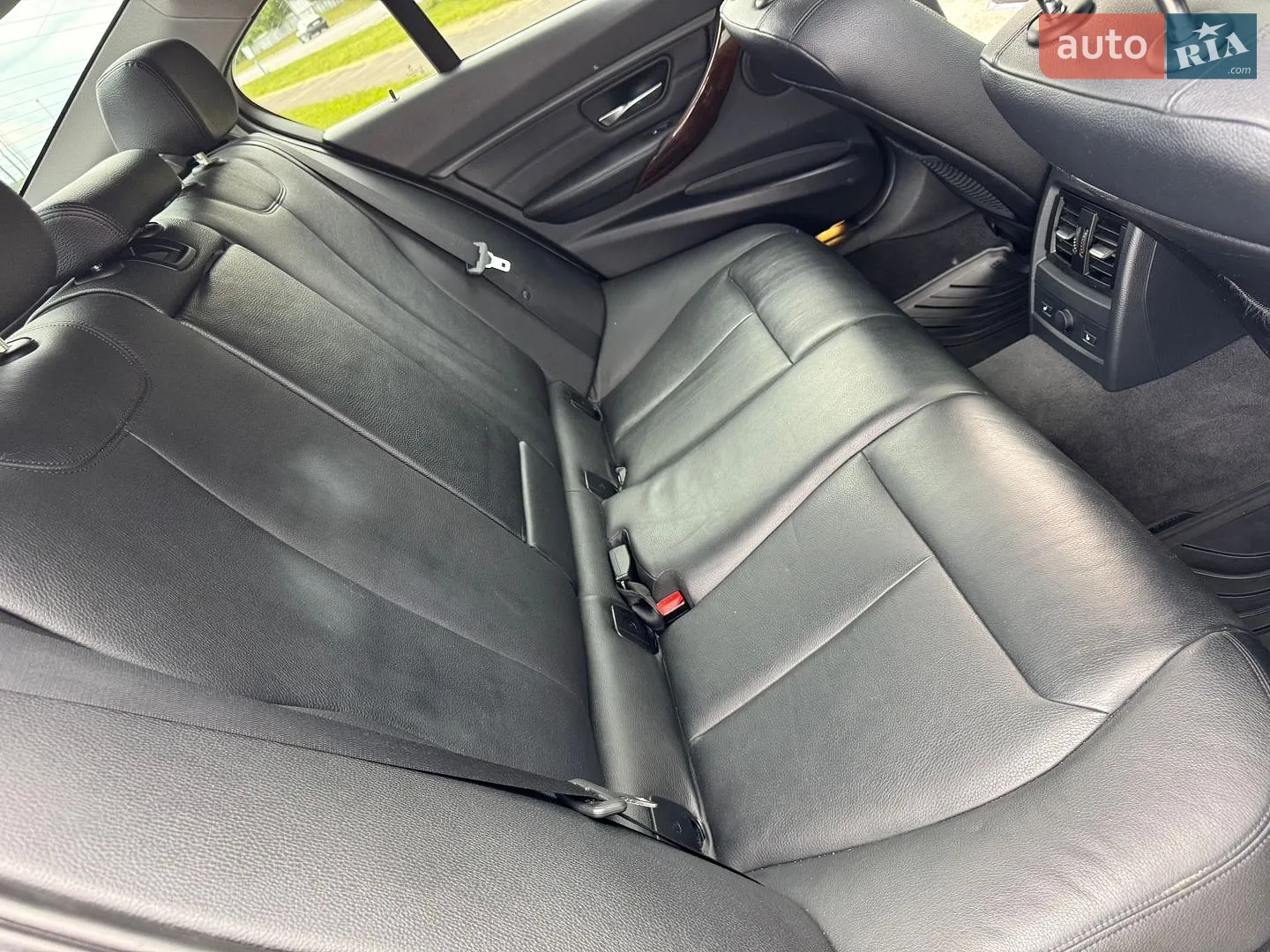 2012 BMW 3er - мініатюра 35