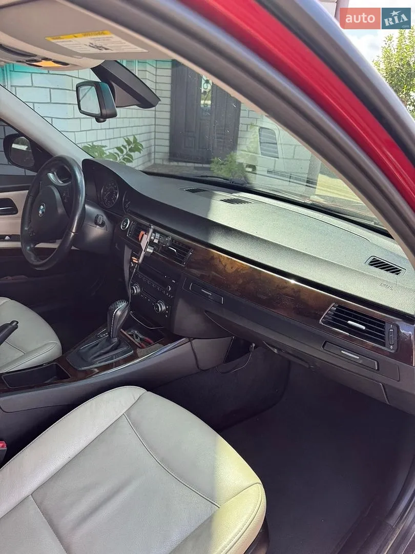 2011 BMW 3er - мініатюра 9