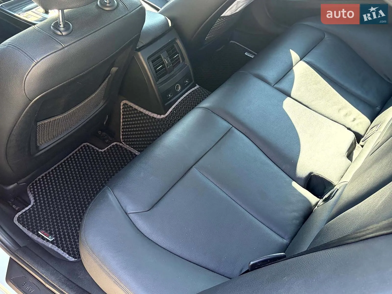2012 BMW 3er - мініатюра 30