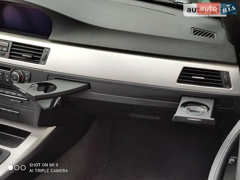2011 BMW 3er - мініатюра 10